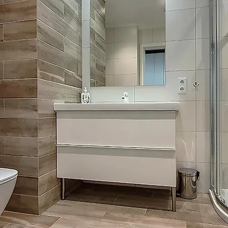Apartment Cztery Oceany, Apartament Blisko Plazy, Grey *